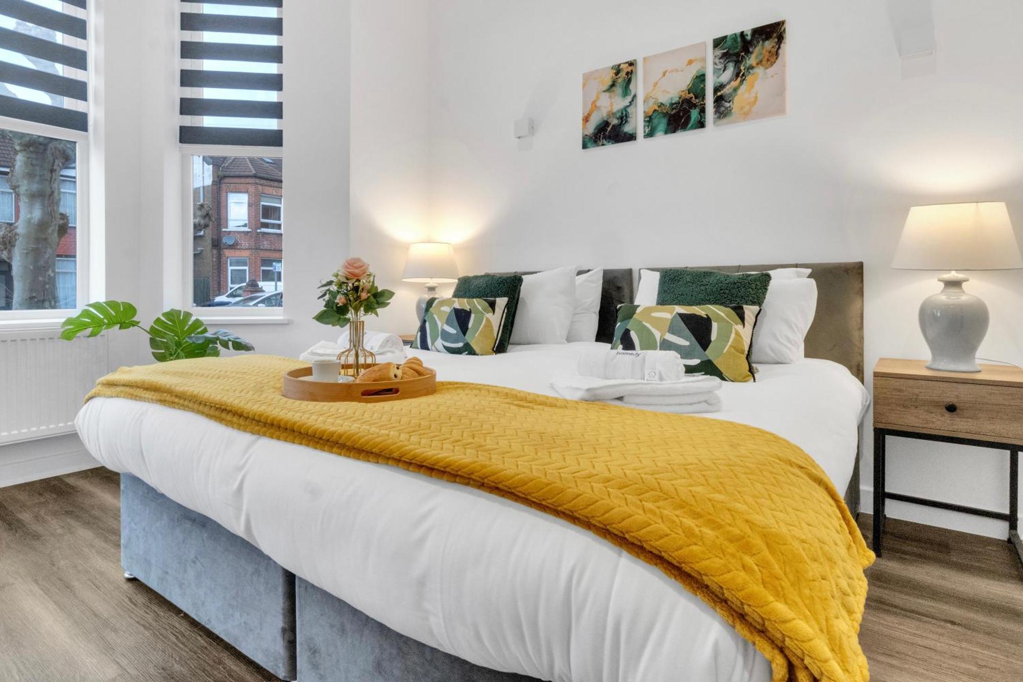 Homely North London Apartments Hendon The Hyde Bagian luar foto