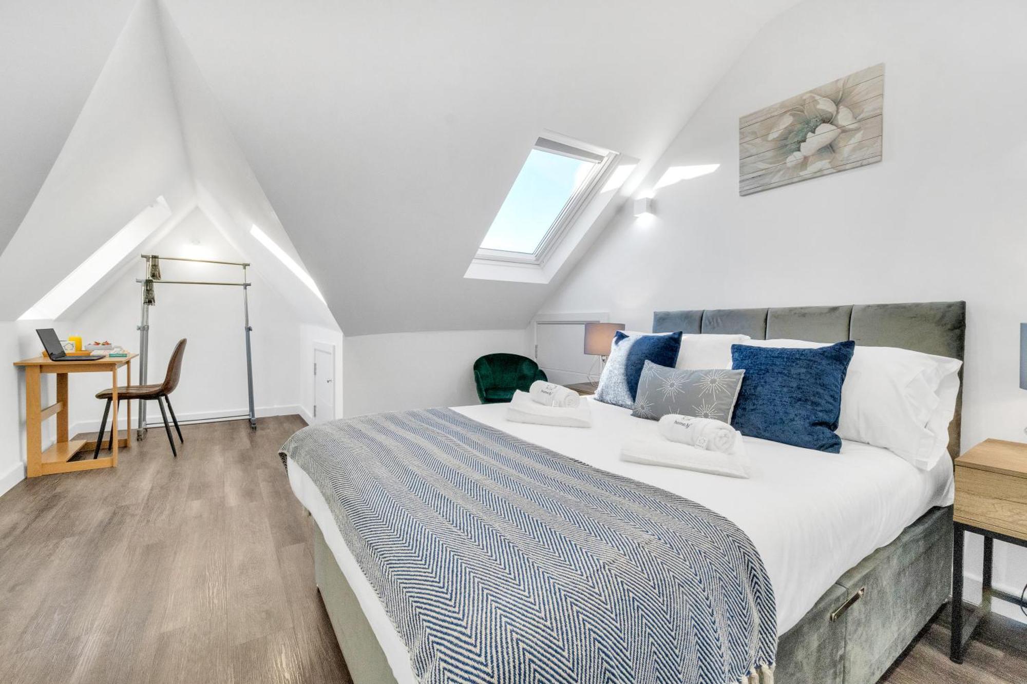 Homely North London Apartments Hendon The Hyde Bagian luar foto