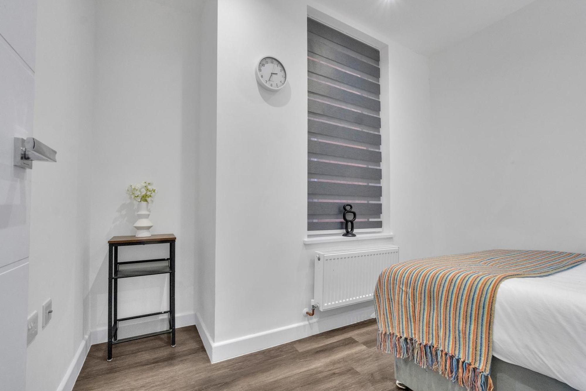 Homely North London Apartments Hendon The Hyde Bagian luar foto