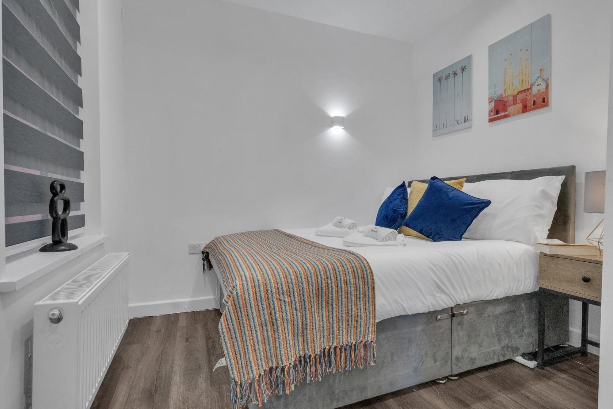 Homely North London Apartments Hendon The Hyde Bagian luar foto