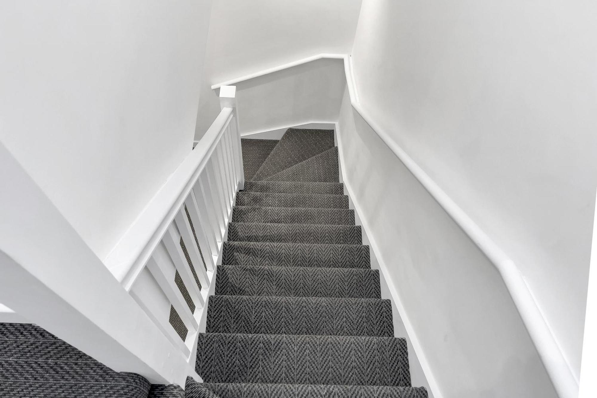 Homely North London Apartments Hendon The Hyde Bagian luar foto