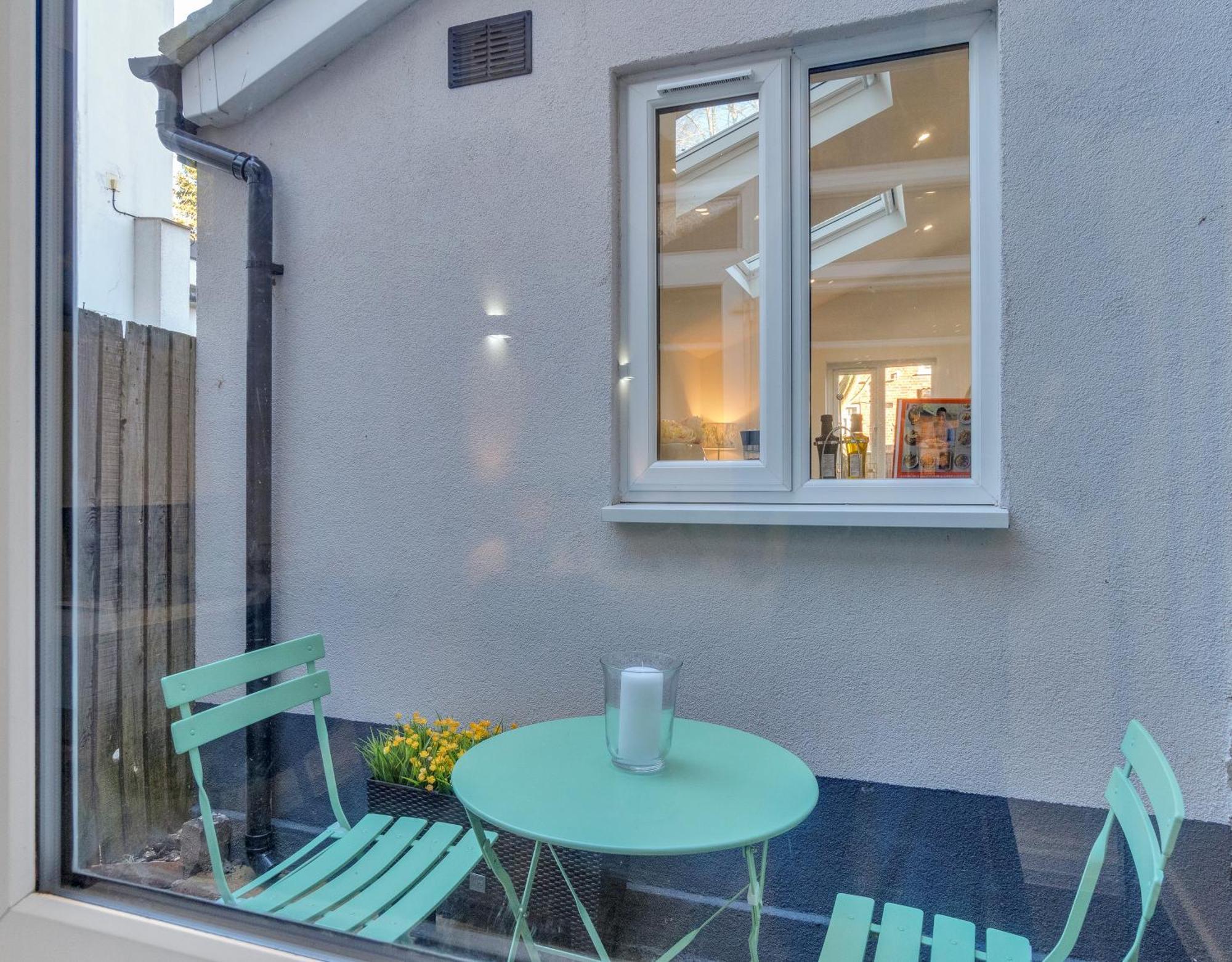 Homely North London Apartments Hendon The Hyde Bagian luar foto