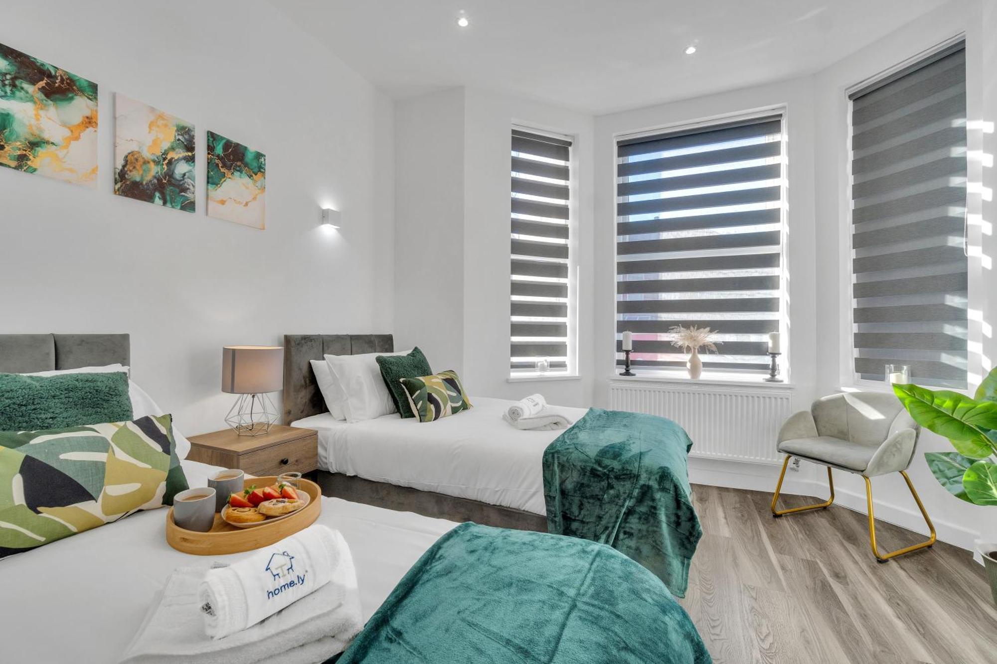 Homely North London Apartments Hendon The Hyde Bagian luar foto